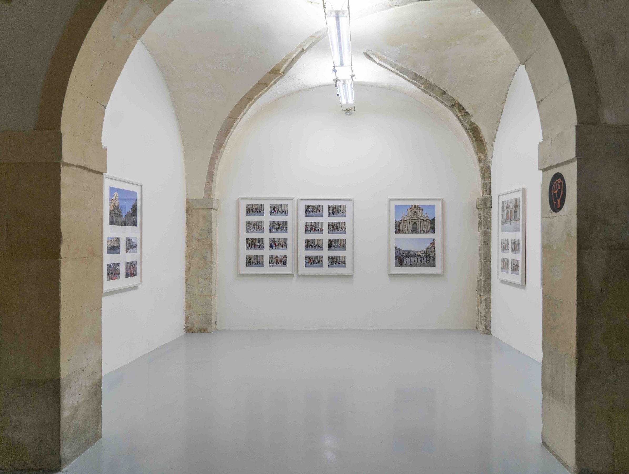 Adrian Paci, The Encounter, installation view at laveronica arte contemporane