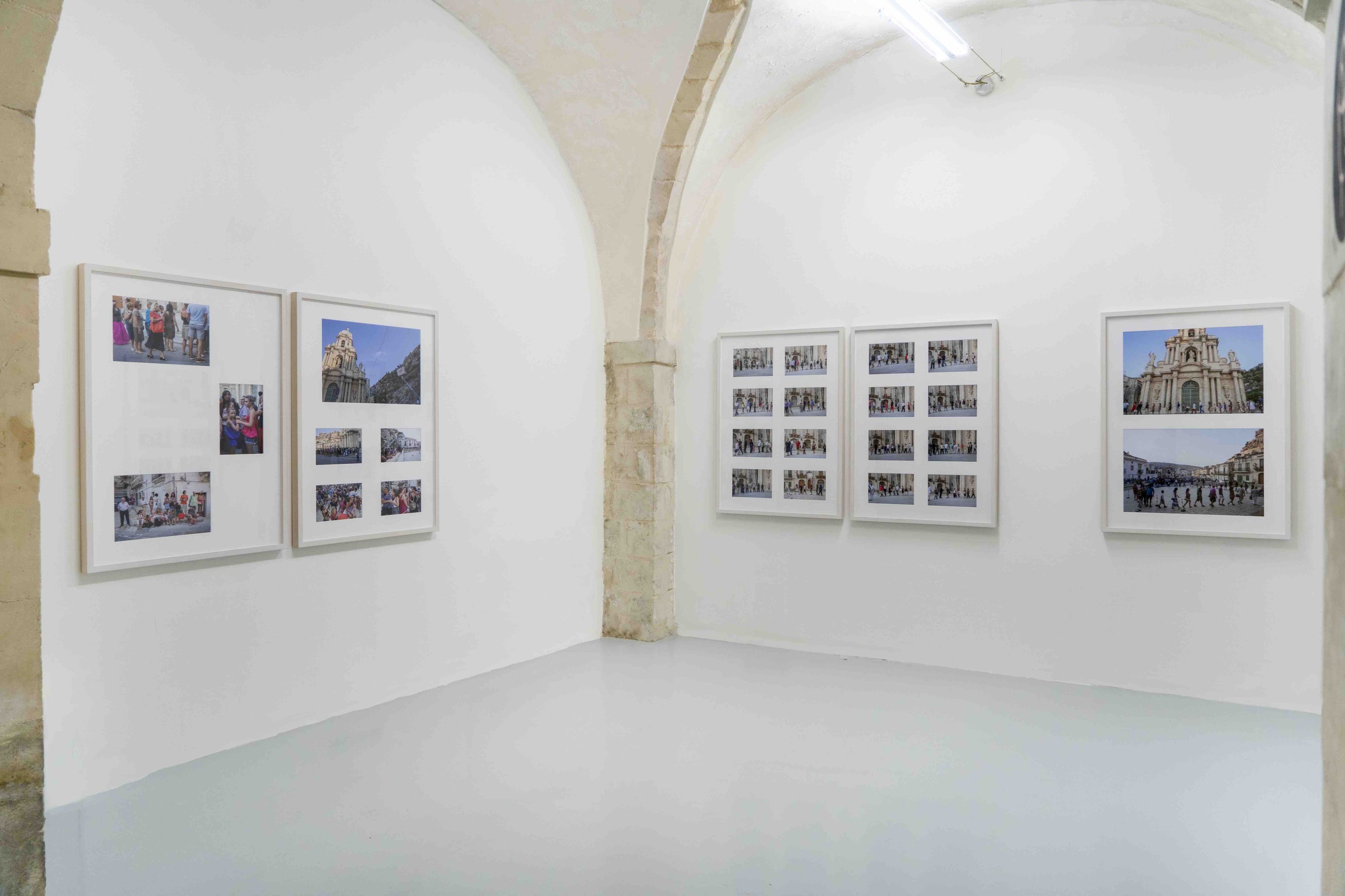 Adrian Paci, The Encounter, installation view at laveronica arte contemporane